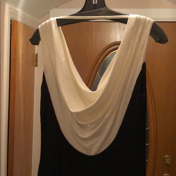 Calvin Klein Collection gown - Picture 3 of 6